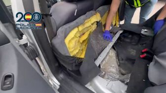 Detienen al conductor de un veh&iacute;culo tras localizar a un migrante oculto en su interior en Ceuta