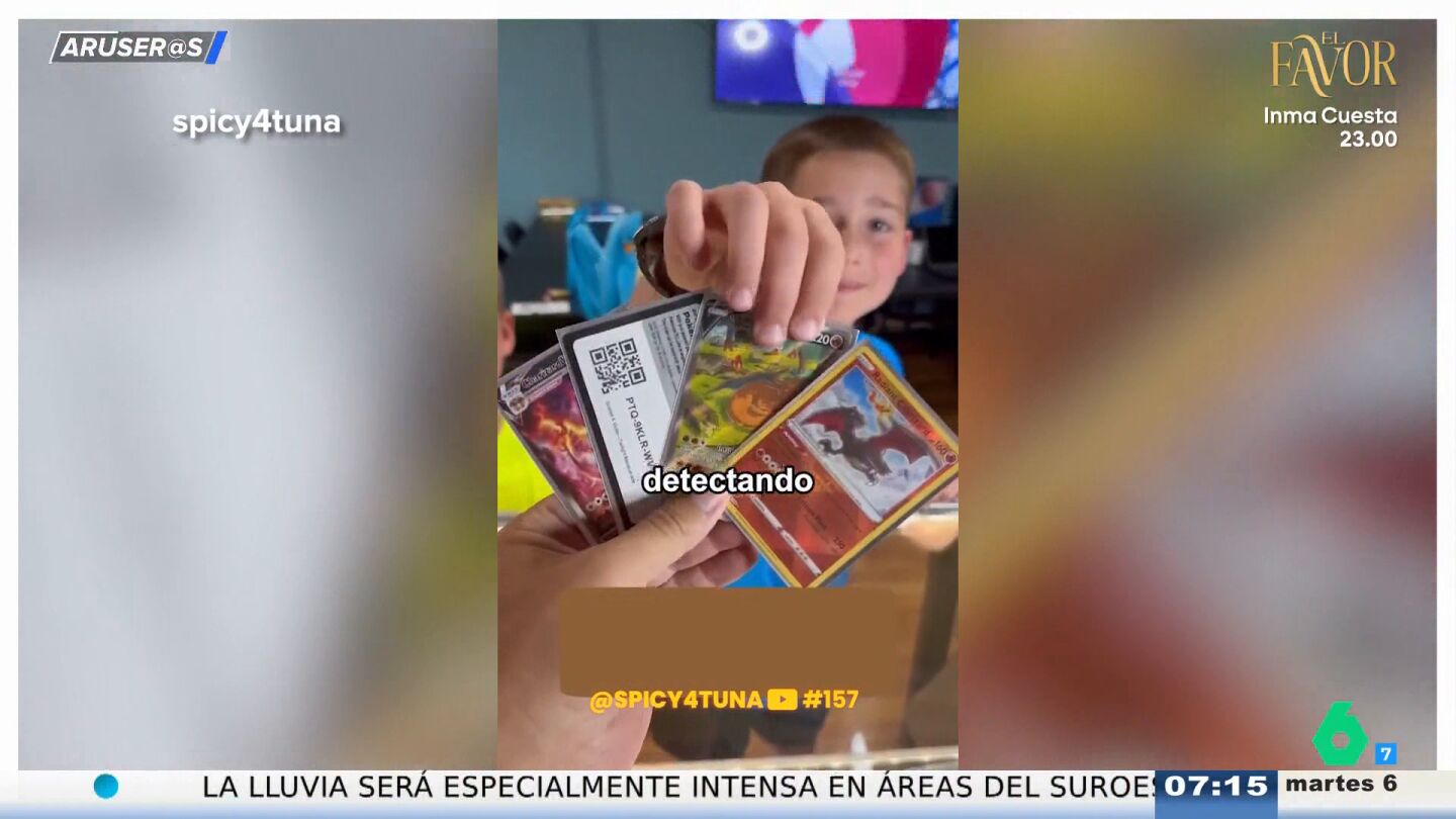 Un padre denuncia que en algunos colegios est&aacute;n prohibiendo llevar cromos: "Se generan situaciones indeseables entre los chavales"
