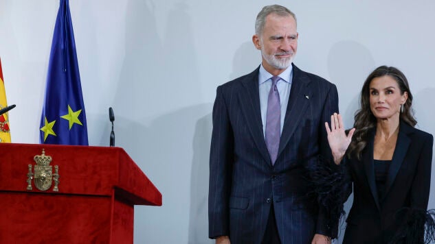 Los reyes se re&uacute;nen con espa&ntilde;oles que viven en Finlandia y les agradecen "explicar" Espa&ntilde;a
