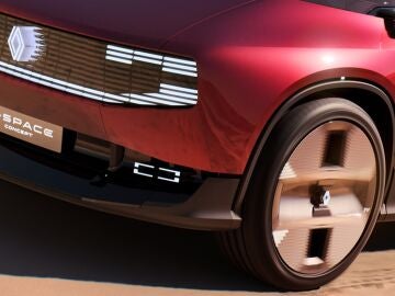 Las modas pasadas siempre vuelven, y Renault acaba de resucitar los monovol&uacute;menes, con un nuevo el&eacute;ctrico de 6 plazas