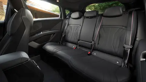 BMW iX4 BMW iX4