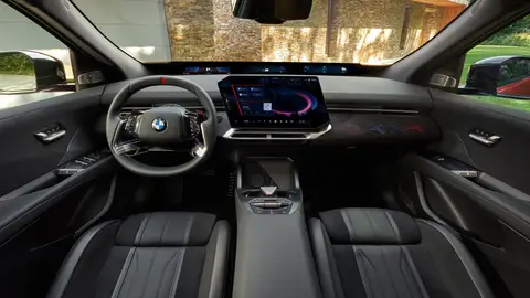 BMW iX4 BMW iX4