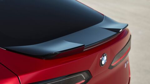 BMW iX4
