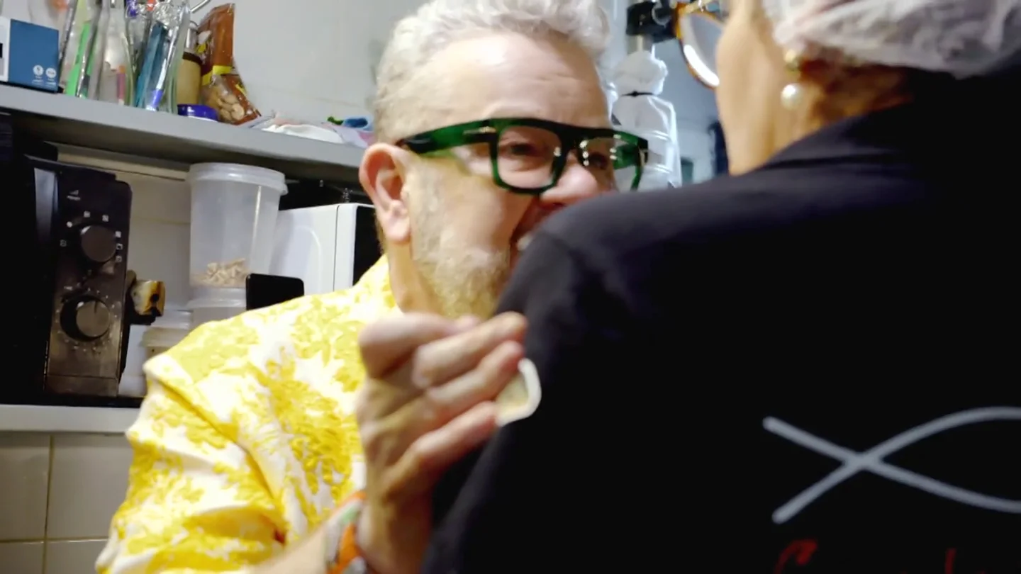 Alberto Chicote abandona 'Como la trucha al trucho' tras reírse la cocinera en su cara Alberto Chicote abandona 'Como la trucha al trucho' tras reírse la cocinera en su cara