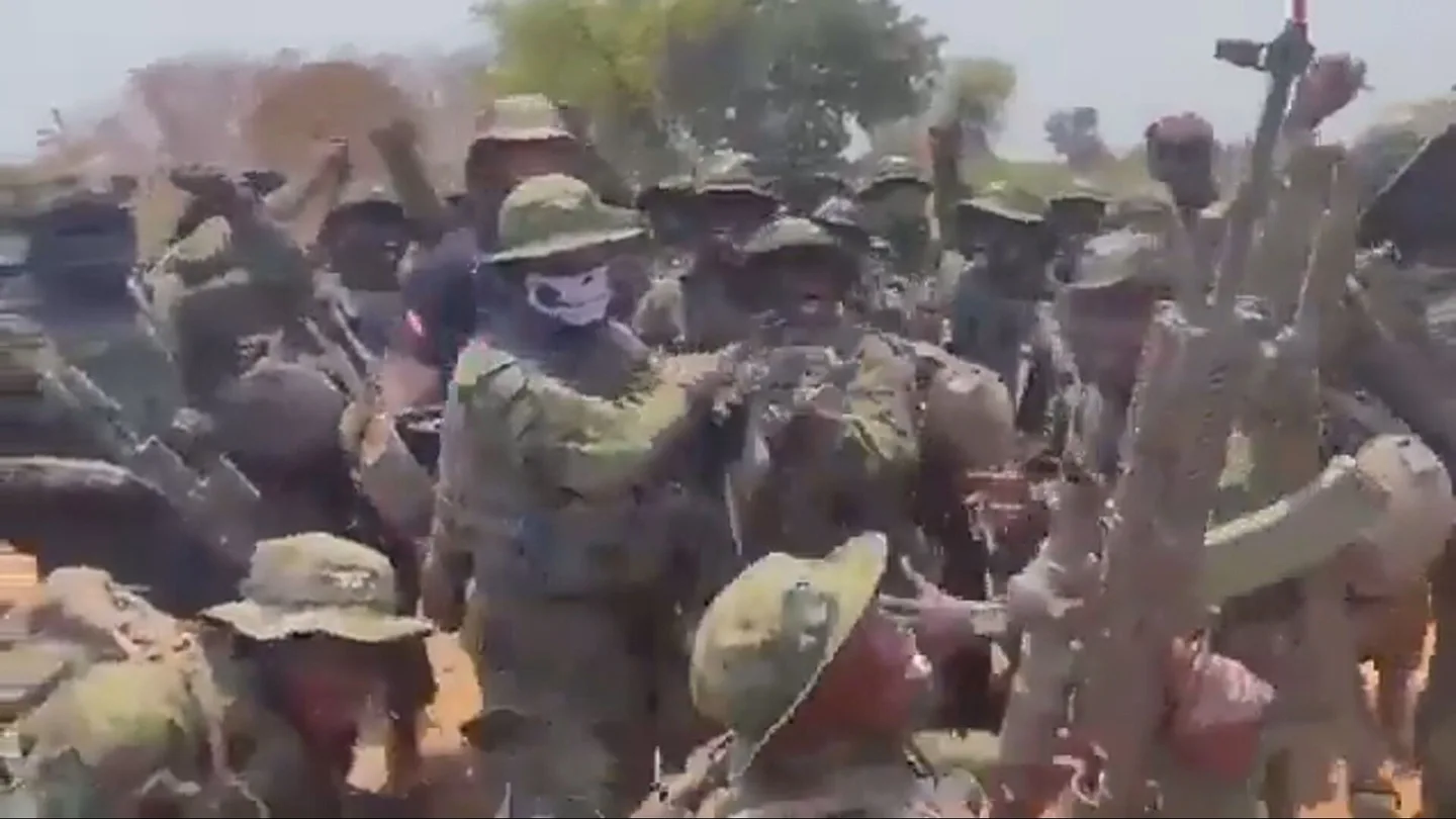 Los mercenarios de un aliado de Trump combaten en el Congo por los minerales estratégicos mientras la guerra sigue abierta Los mercenarios de un aliado de Trump combaten en el Congo por los minerales estratégicos mientras la guerra sigue abierta