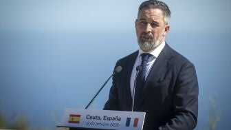 El l&iacute;der de Vox, Santiago Abascal, este lunes en Ceuta.