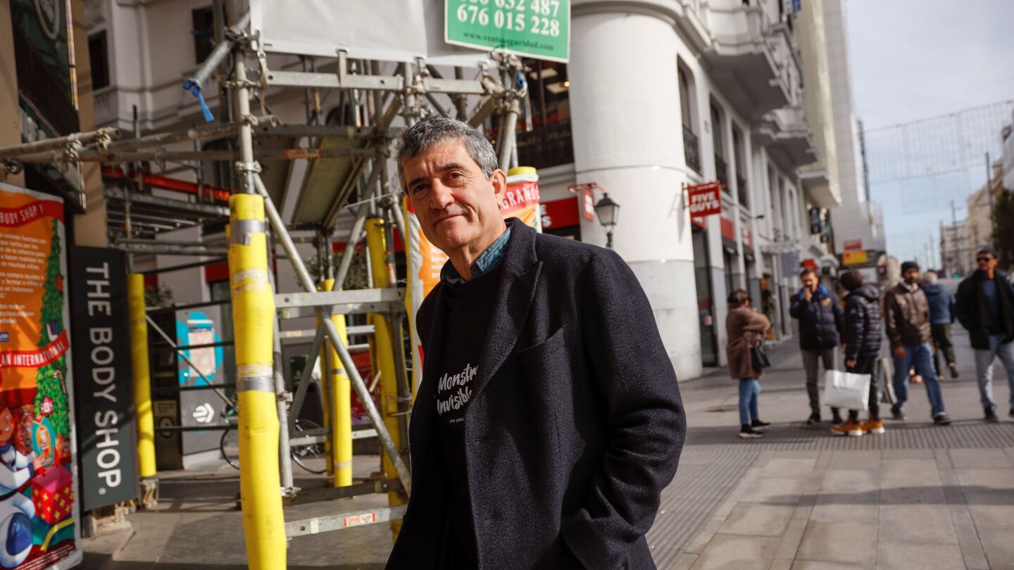 El periodista, humorista y escritor Guillermo Fesser en una imagen promocional. 