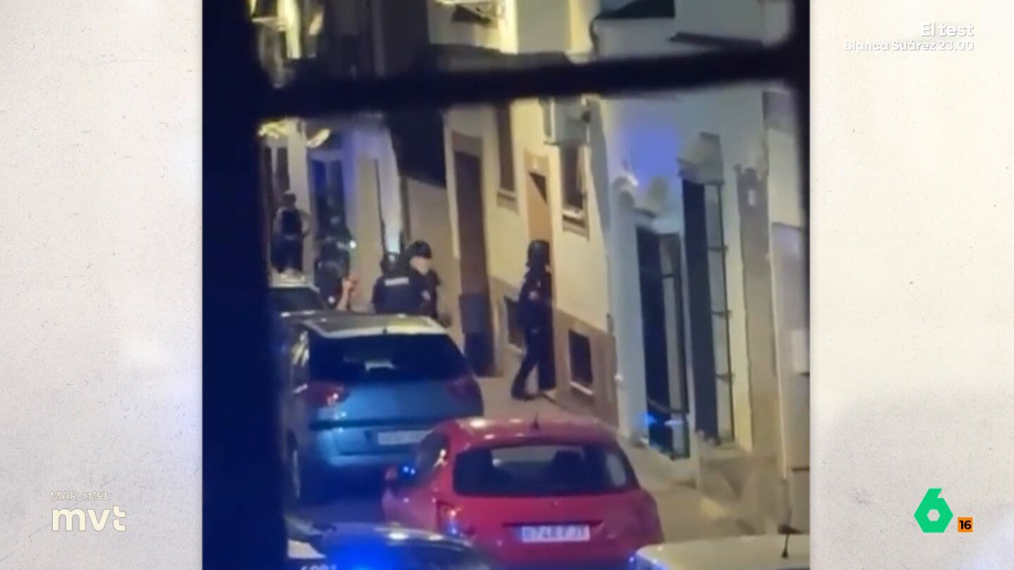 Detenido un hombre tras atrincherarse con armas de fuego en una vivienda por un posible ajuste de cuentas