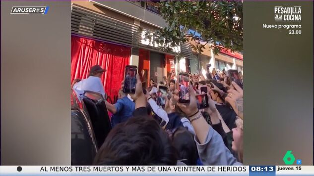 "Hab&iacute;a gente hasta subida a los &aacute;rboles", destaca Tatiana Ar&uacute;s al mostrar las im&aacute;genes en este v&iacute;deo