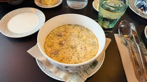 Sopa de salmón Sopa de salmón