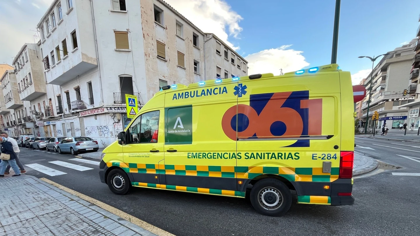 Una ambulancia del 061 de emergencias sanitarias Una ambulancia del 061 de emergencias sanitarias