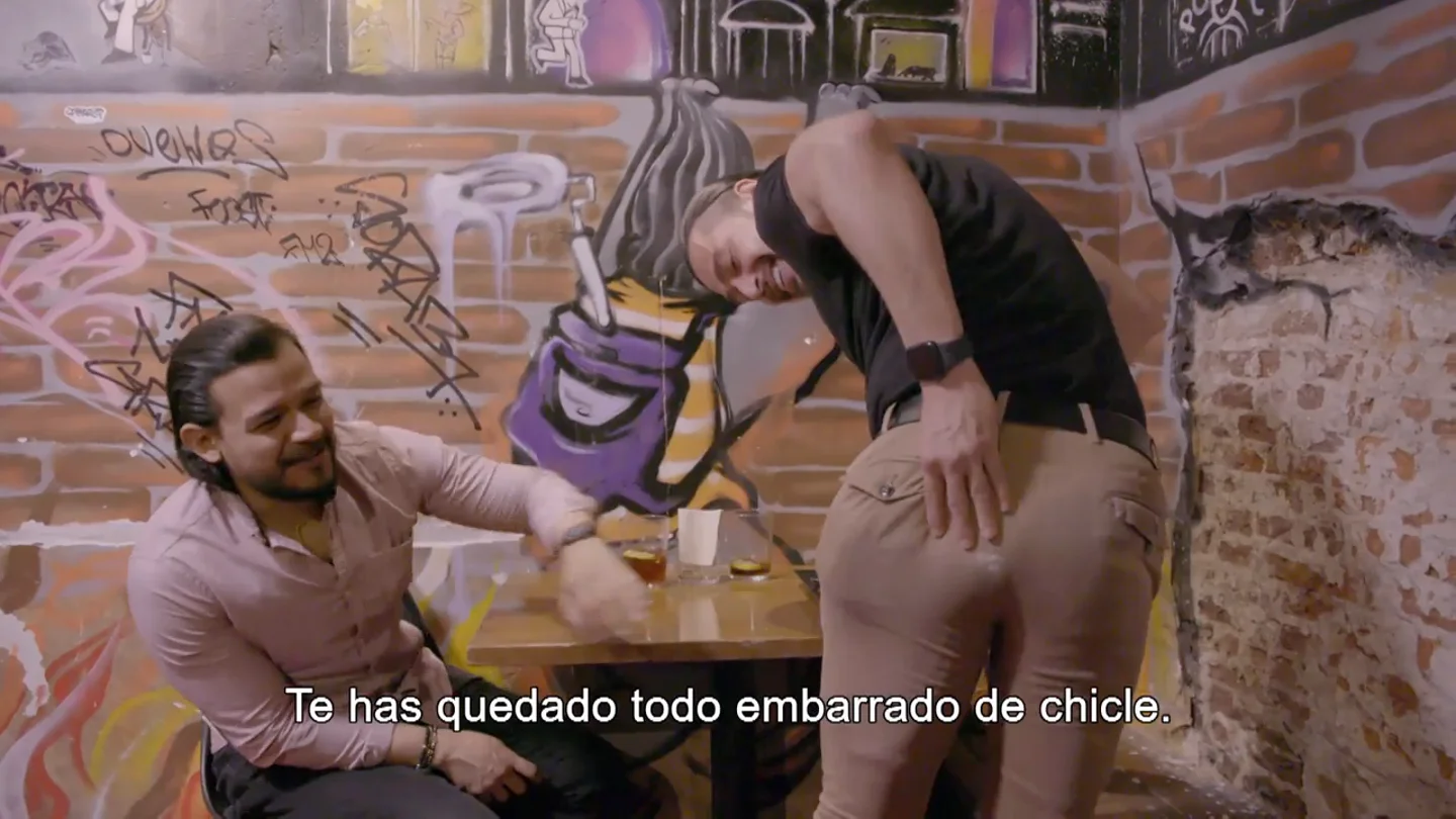 De encontrarse una piedra en los tacos a pegársele un chicle en el pantalón: los clientes huyen de 'El loco' De encontrarse una piedra en los tacos a pegársele un chicle en el pantalón: los clientes huyen de 'El loco'