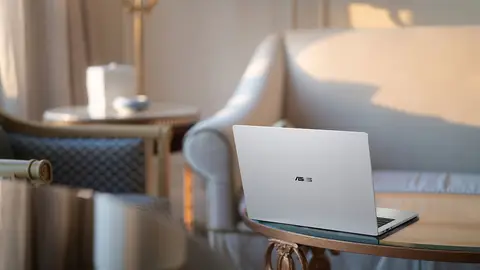 Asus ExpertBook A7 Asus ExpertBook A7