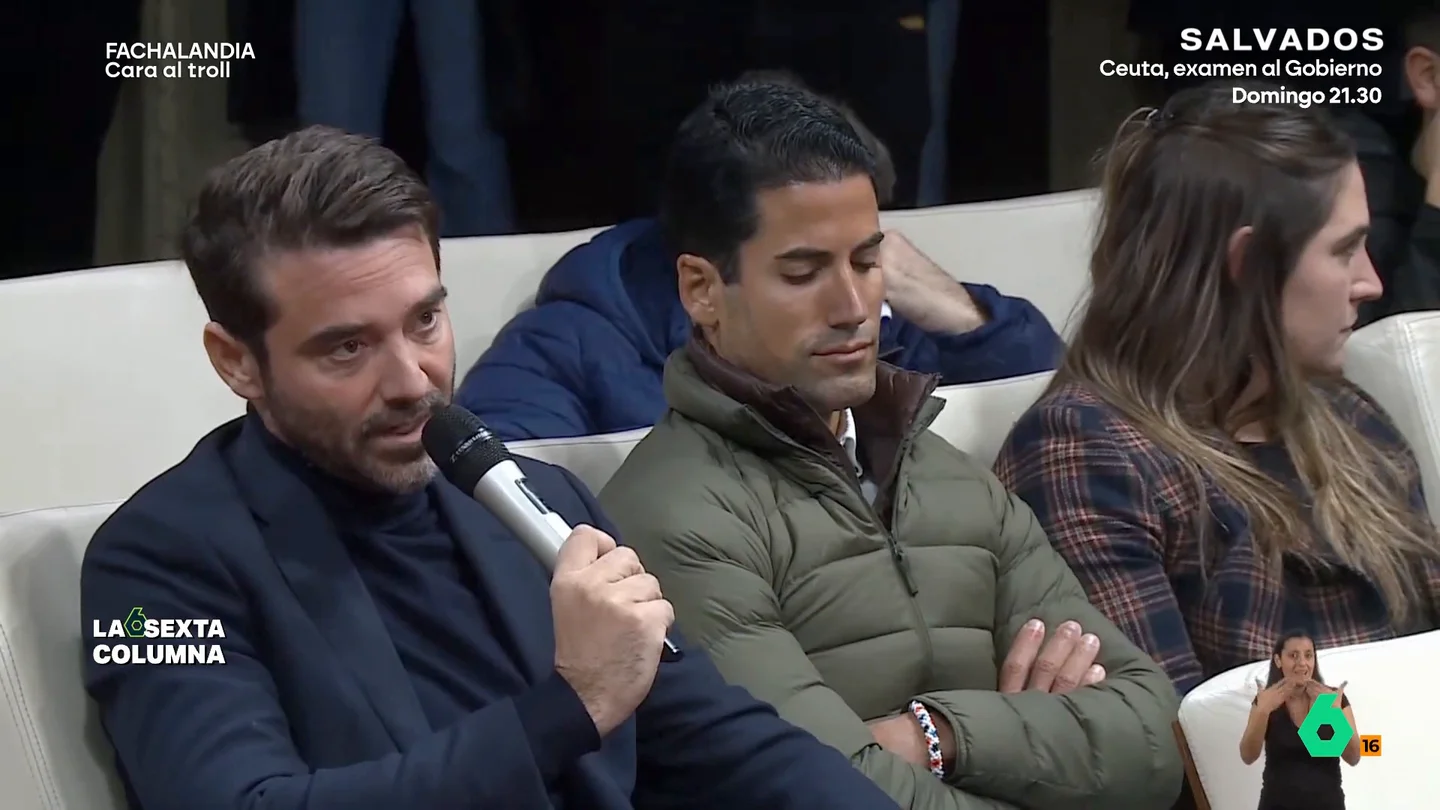 Milei, el 'padrino' de Javier Negre en Latinoamérica: "Le permitían deambular por el Congreso sin un medio que le respaldara" Milei, el 'padrino' de Javier Negre en Latinoamérica: "Le permitían deambular por el Congreso sin un medio que le respaldara"