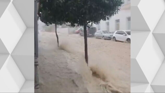 Imagen de una inundaci&oacute;n en Arcos de la Frontera (C&aacute;diz)