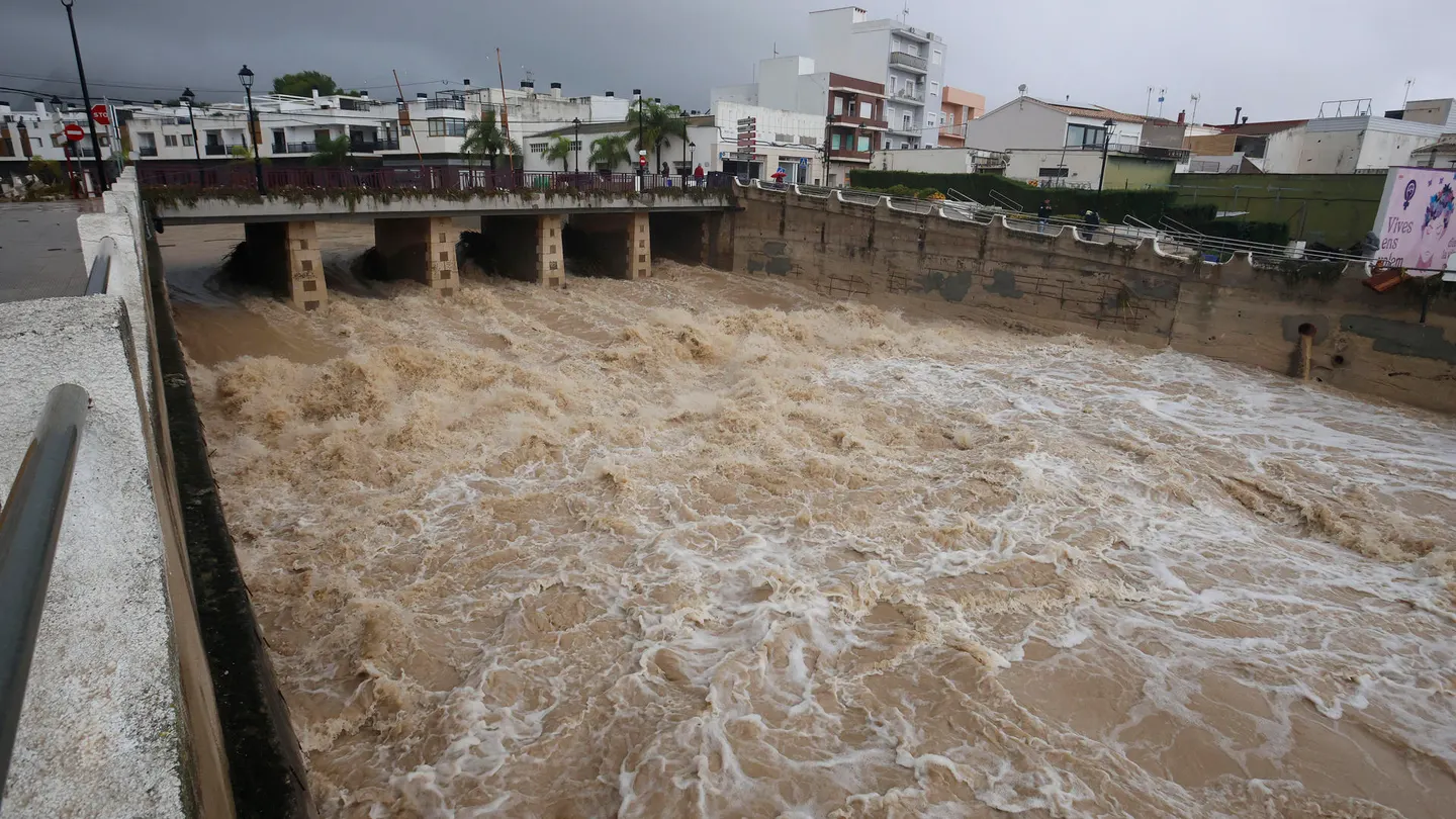 Vista de las inundaciones a consecuencia del paso de la dana Adam en la localidad alicantina de Els Poblets Vista de las inundaciones a consecuencia del paso de la dana Adam en la localidad alicantina de Els Poblets