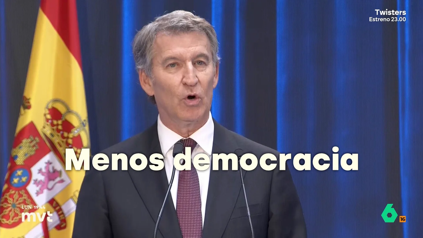 Los tropiezos de la precampaña: del "menos democracia" de Feijóo a "los gallegos no sabes por dónde van" de Albiol Más Vale Tarde analiza el último lapsus de Alberto Núñz Feijóo al prometer un millón de viviendas nuevas "con más suelo y menos democracia" y el charco en el que se mete Xavier García Albiol al comparar a los gallegos y los catalanes.