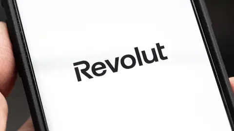 Imagen de archivo del logo de Revolut. Imagen de archivo del logo de Revolut.