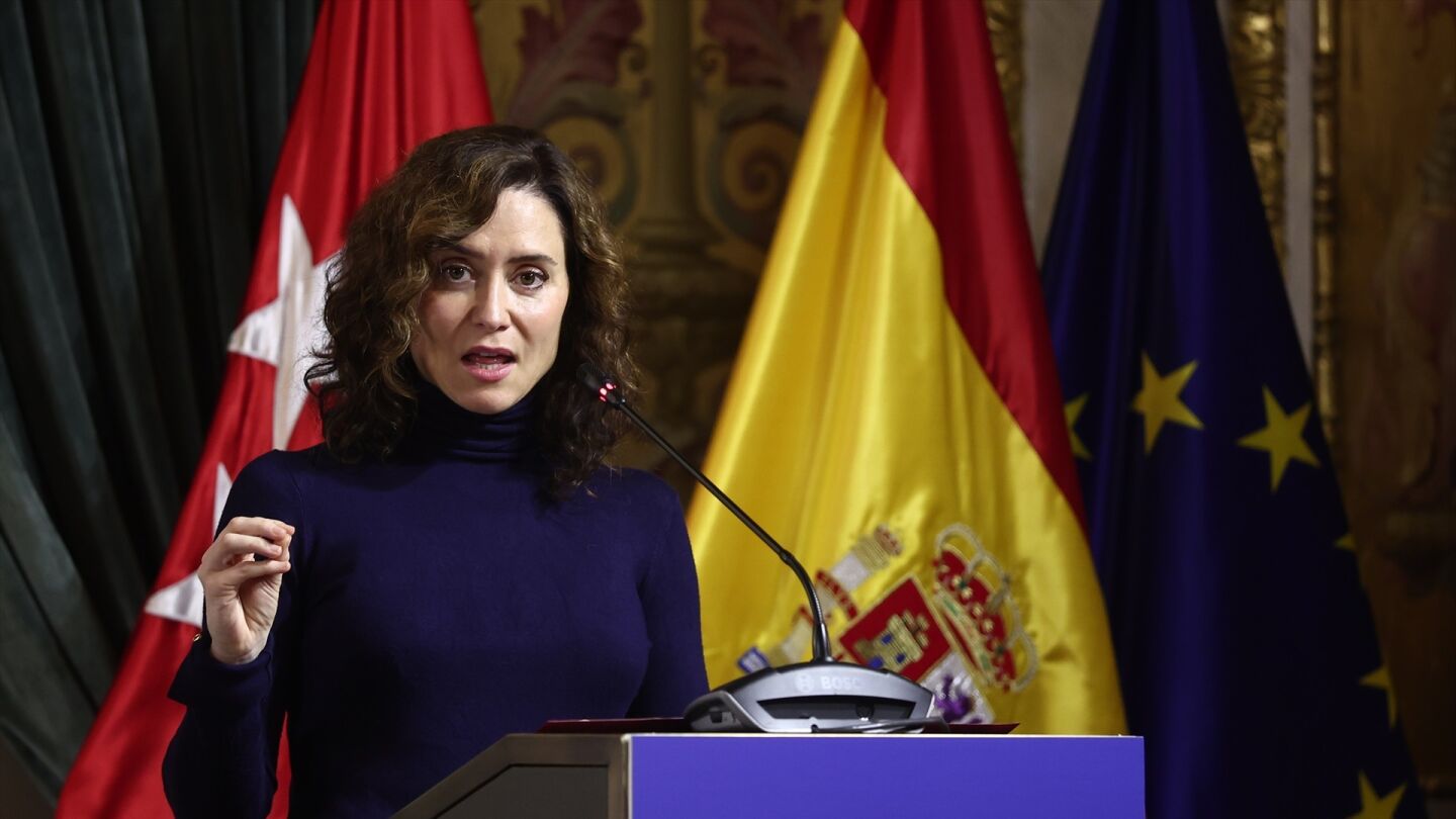 Isabel D&iacute;az Ayuso durante el foro 'La Longevidad tiene nombre de Mujer'.