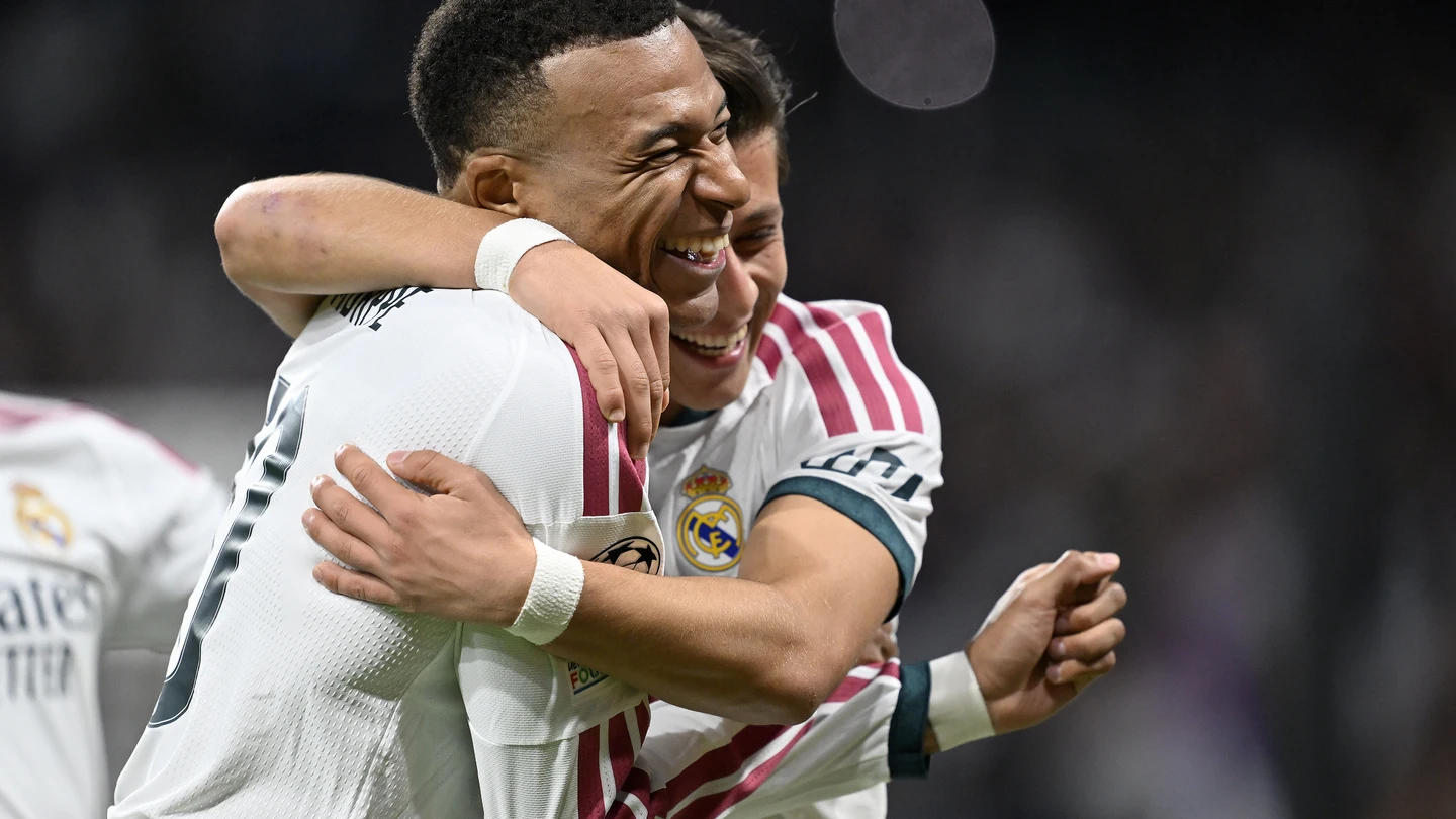 Mbappé y Güler Mbappé y Güler