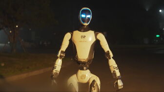 Robot H2X Guardi&aacute;n. 