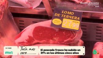 M&aacute;s Vale Tarde visita un mercado para comprobar c&oacute;mo tanto los vendedores como los consumidores est&aacute;n notando en su bolsillo la subida de los precios. Mientras unos reconocen que ganan menos, otros ya han empezado a comer menos carne y pescado.