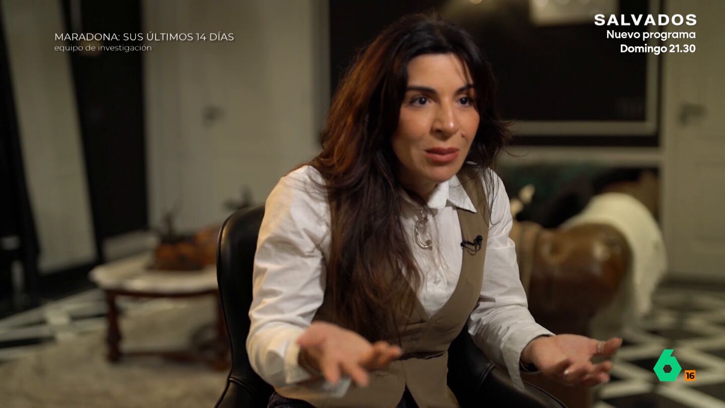 Giannina Maradona, hija del astro argentino, recuerda c&oacute;mo en el 60 cumplea&ntilde;os de su padre &eacute;l ni se reconoc&iacute;a y no era capaz de andar. A&uacute;n as&iacute;, su entorno insisti&oacute; en asistir a un acto de homenaje, algo que el terapeuta del '10' reconoce que "claramente no era conveniente".