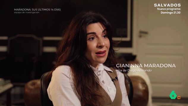 "O no nos atend&iacute;an los tel&eacute;fonos, o nos dec&iacute;an que no pod&iacute;amos ir, o cuando &iacute;bamos, &eacute;l no estaba bien", afirma Giannina Maradona, hija del astro argentino, que asegura empez&oacute; a tener problemas para ver a su padre por culpa del entorno que le rode&oacute; durante su &uacute;ltimos a&ntilde;os.