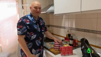  "Ahora compro en ocho sitios distintos": los malabares de un padre de familia numerosa para hacer la compra