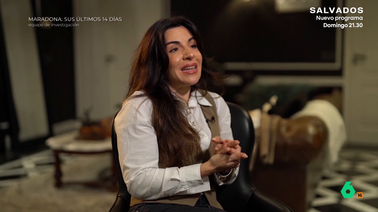 Giannina Maradona, hija del astro argentino, recuerda para Equipo de Investigaci&oacute;n el terrible momento en el que, tras una llamada del psic&oacute;logo de su padre, se traslada a la casa donde se encuentra para, finalmente, recibir la noticia de su fallecimiento.