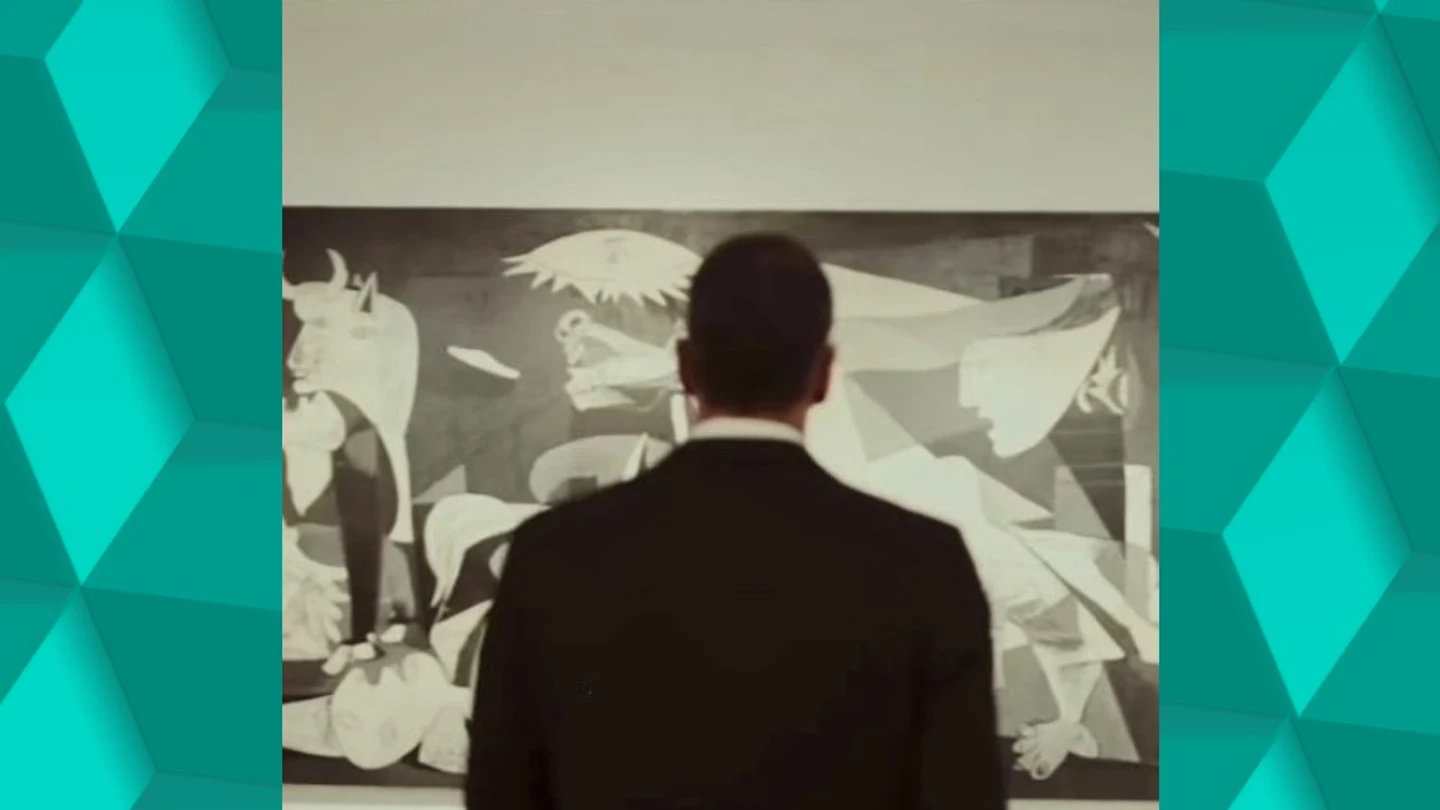 Pedro Sánchez viendo El Guernica Pedro Sánchez viendo El Guernica