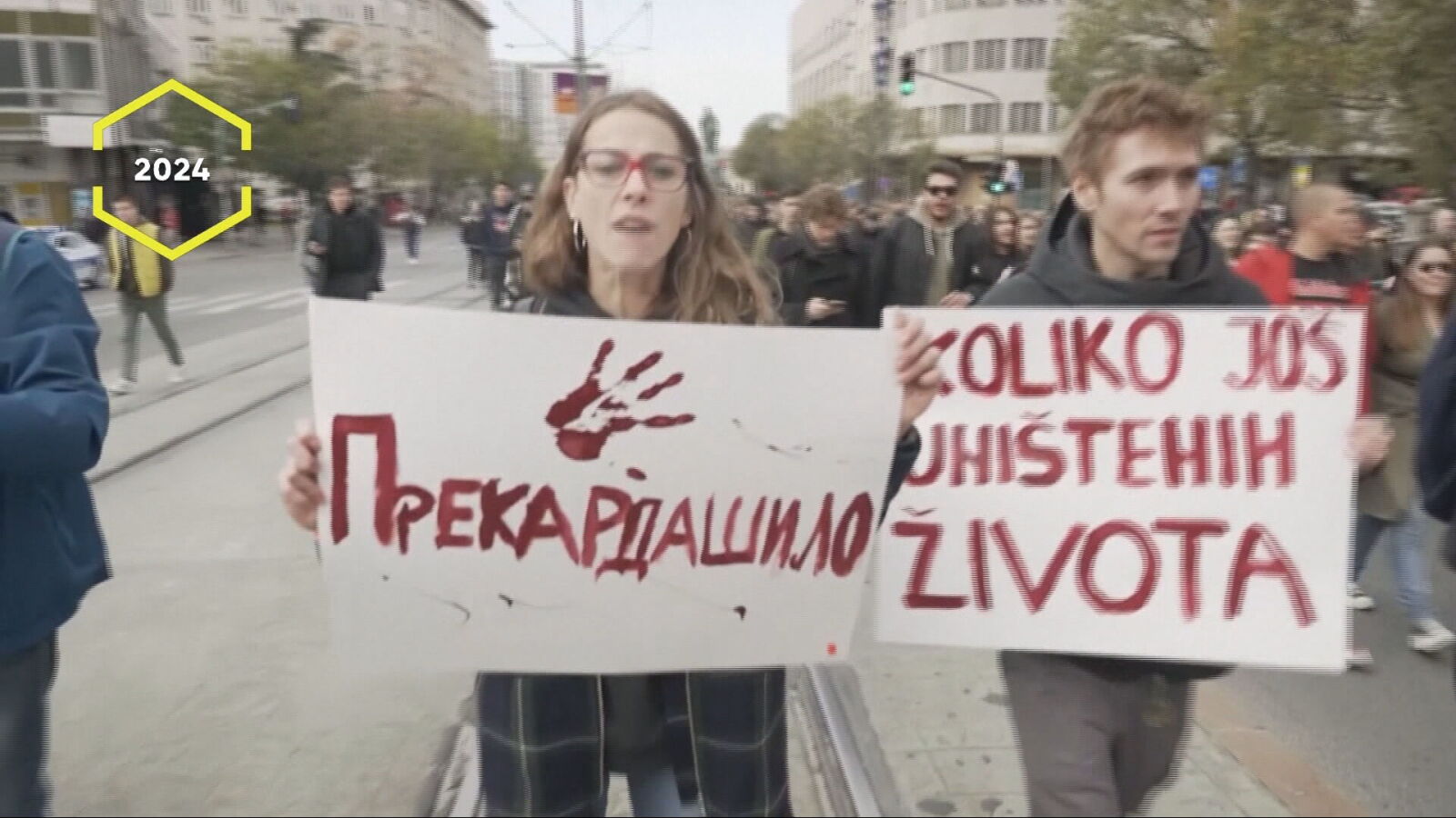 Un derrumbe tras unas obras opacas en un gobierno corrupto: as&iacute; naci&oacute; la Lista de Estudiantes de Serbia