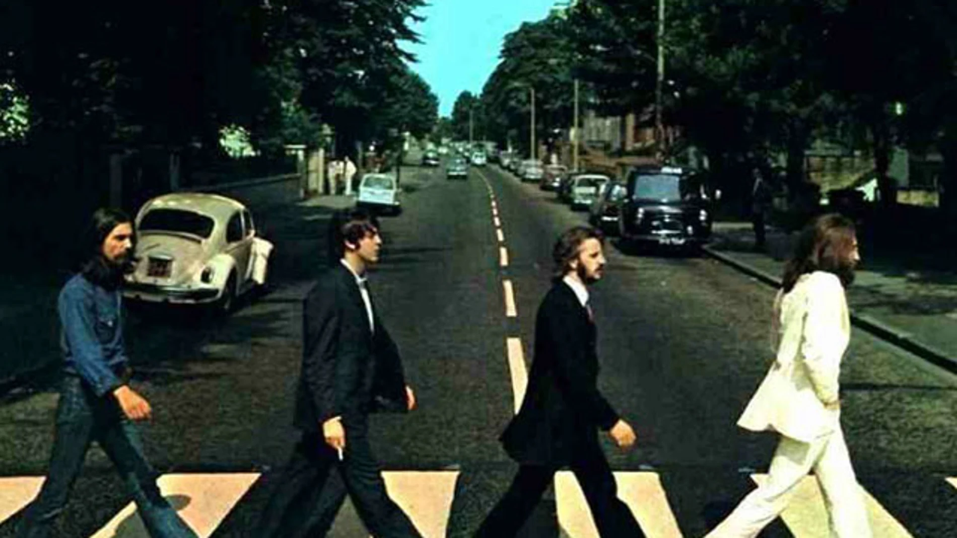 Un paso de cebra convertido en emblema: la portada del 'Abbey Road' de los  Beatles cumple 50 años cargada de secretos