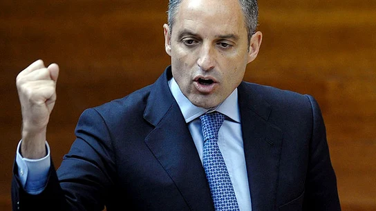 Francisco Camps en el Parlament Valenciano Francisco Camps en el Parlament Valenciano