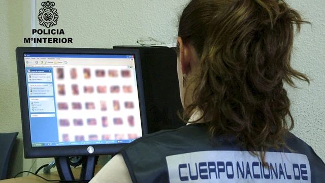 Cuerpo Nacional de Policía Cuerpo Nacional de Policía