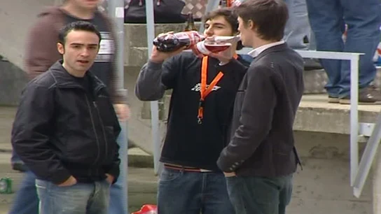 Galicia aprueba la ley contra el alcoholismo juvenil Galicia aprueba la ley contra el alcoholismo juvenil