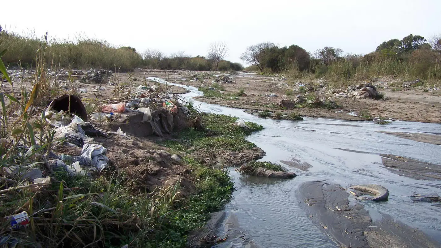 Río contaminado