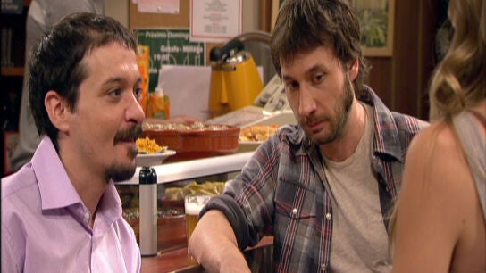 Segunda dosis de celos | "Como t&iacute;a en la cama para ser tan joven, sabe lat&iacute;n"