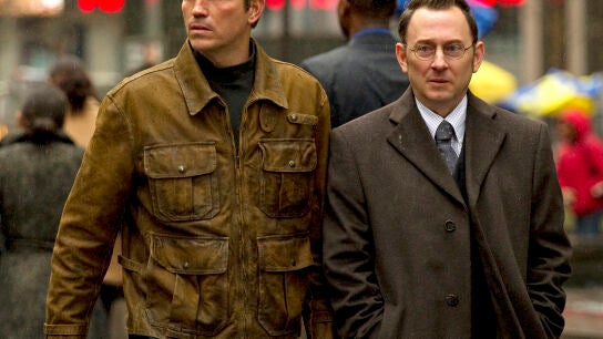 Jim Caviezel y Michael Emerson, en 'Vigilados'