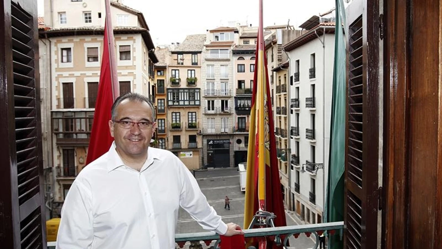 Enrique Maya, alcalde de Pamplona Enrique Maya, alcalde de Pamplona