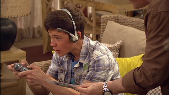 Hoy tengo que estar defendiendo la tierra de fuerzas apocalípticas y zombies Hoy tengo que estar defendiendo la tierra de fuerzas apocalípticas y zombies