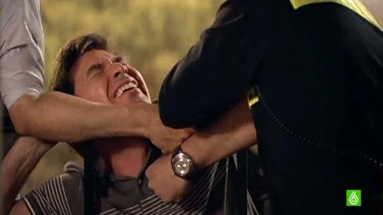 "Si no subes no podré vivir el resto de mi vida contigo" "Si no subes no podré vivir el resto de mi vida contigo"