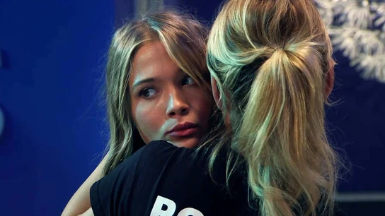 "O te callas o te meto 50 gramos y te vas al trullo" "O te callas o te meto 50 gramos y te vas al trullo"