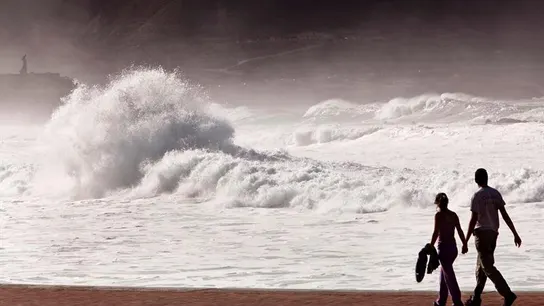 Fuertes lluvias y oleaje Fuertes lluvias y oleaje