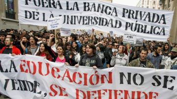 Manifestación de estudiantes universitarios contra los recortes