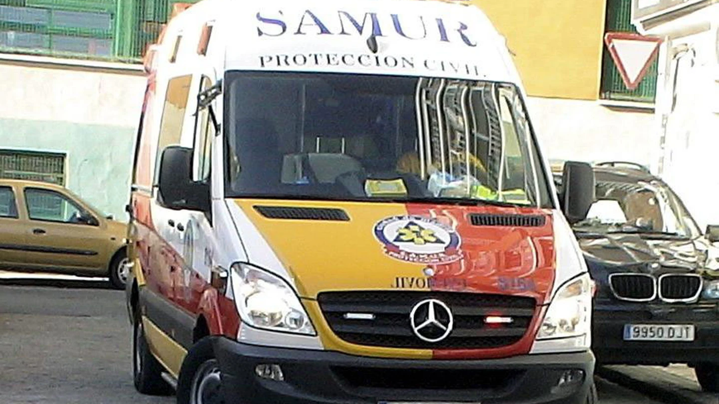 Una ambulancia del SAMUR Una ambulancia del SAMUR