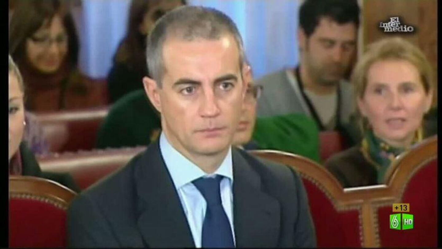 Imagen Costa se presenta en el juicio con un Casio de los chinos