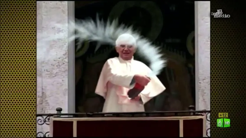 Imagen El Papa descorcha la botella