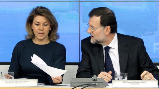 Mar&iacute;a Dolores de Cospedal y Mariano Rajoy