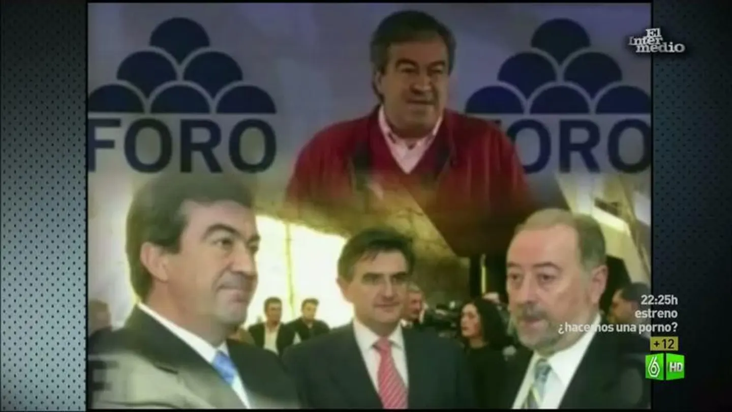 Imagen Cascos y Mercedes Fernández cantando a lo Pimpinela Imagen Cascos y Mercedes Fernández cantando a lo Pimpinela